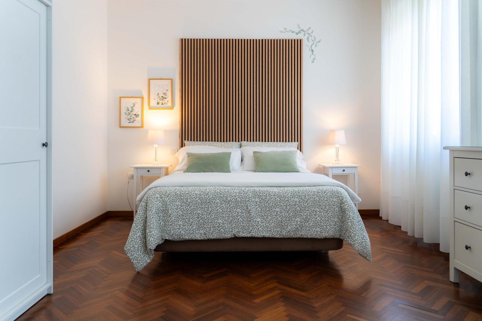 Casa Di Anna Apartment เปซาโร ภายนอก รูปภาพ